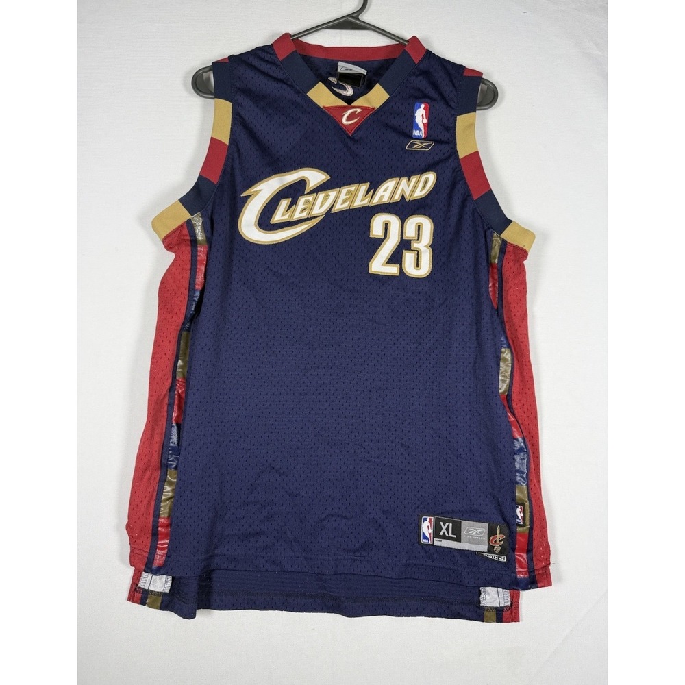 Vintage Cleveland Cavaliers Jersey Youth XL Navy NBA Reebok LeBron James Kids